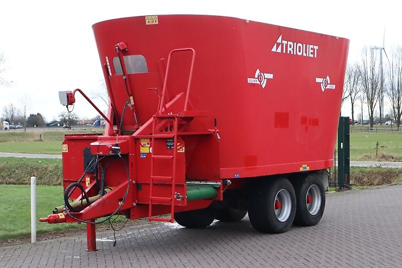 Trioliet SOLOMIX 2 2400 VLL-B MENGWAGEN