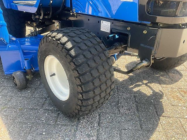 New Holland TZ24D