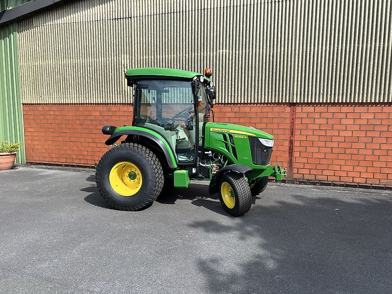 John Deere 4066R