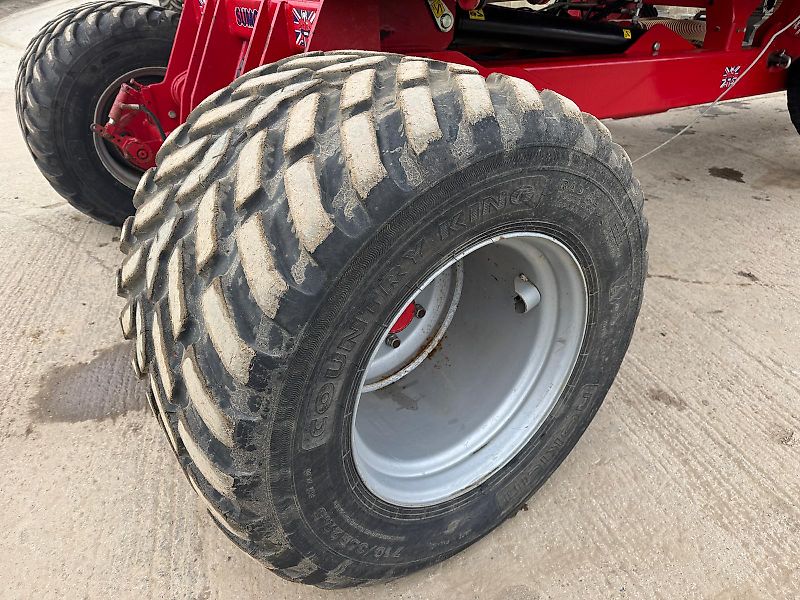 SUMO 8m DTS Direct Drill