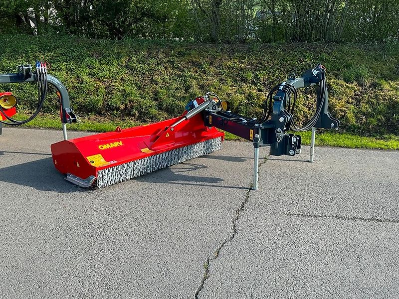 Omarv Böschungsmulcher Ausleger Torino Schlegelmulcher Mulcher