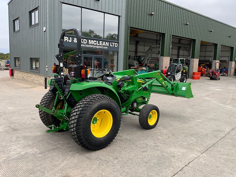 John Deere 4066M Tractor (ST24240)
