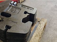 New Holland Etupainot 10 x 45kg