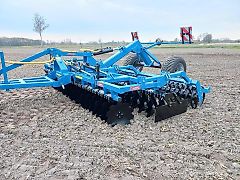Agripol Titanum Kurzschreibenegge mit Fahrwerk 4,5 Meter, Preis inkl. 19 % MwSt.