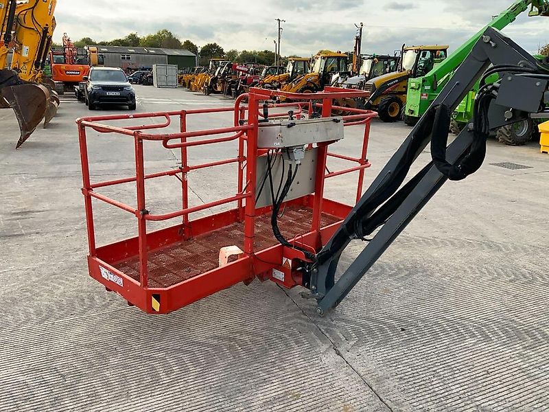 Skyjack SJ85AJ Telescopic Boom Lift (ST24683)