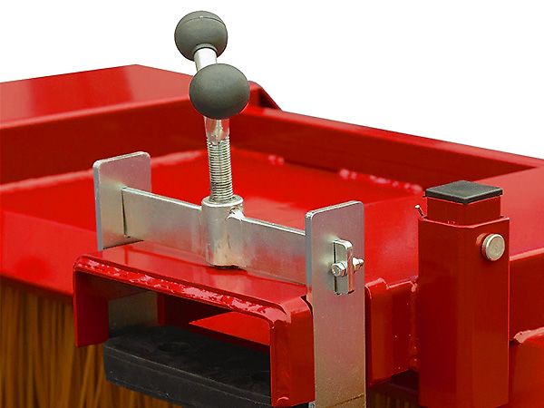 VEMAC Kehrmaschine Kehrbesen Kehrbürste Schneeschieber 300cm NEU