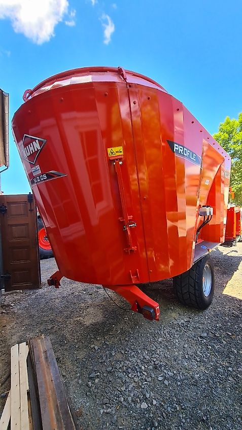 Kuhn Profile 16.2 CS - Vorführwagen mit Förderband vorne