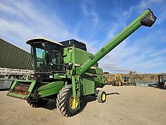 John Deere 1075