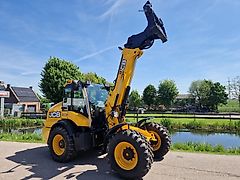 JCB TM320S