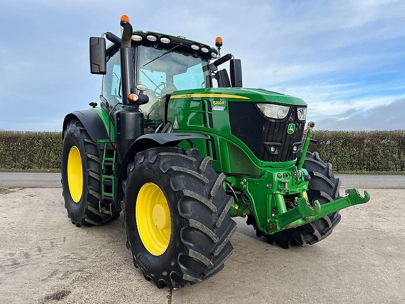John Deere 6250R