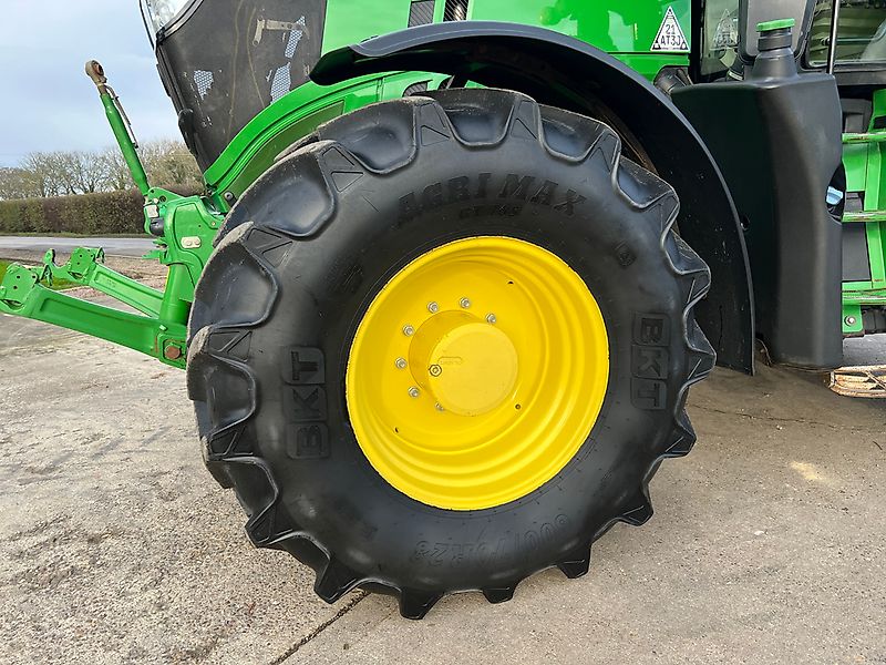 John Deere 6250R