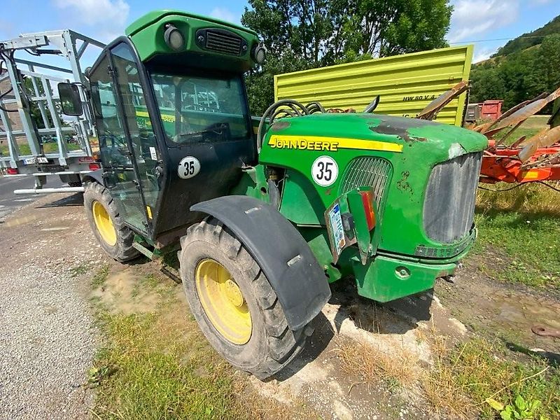 John Deere 3420