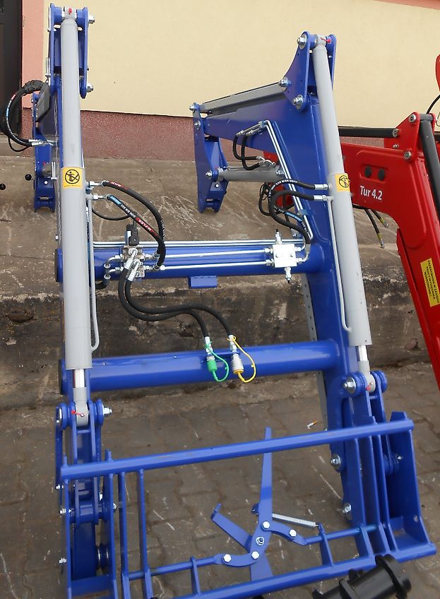 Metal-Technik Frontlader für Case/ Front loader/ Ładowacz TUR / Cargador TUR