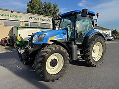 New Holland T6030