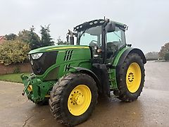 John Deere 6210R