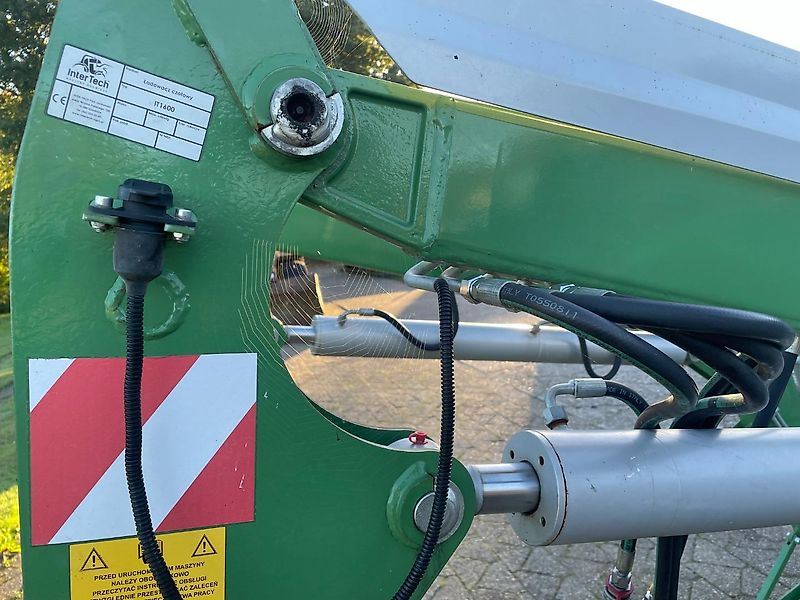 INTER-TECH Intertech IT1600 + Fendt aanbouwdelen/consoles