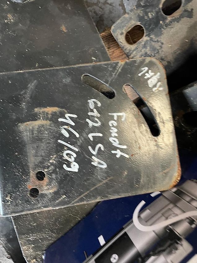 INTER-TECH Intertech IT1600 + Fendt aanbouwdelen/consoles