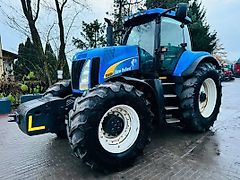 New Holland T8020