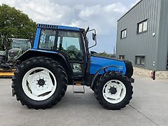 Valtra Valtra/Valmet 6800 Tractor (ST23222)
