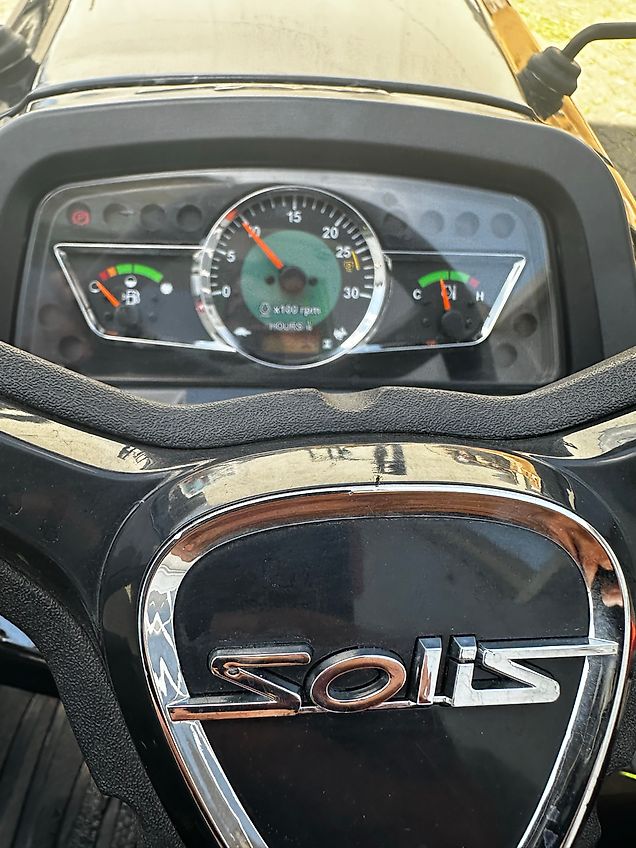 Solis 26 HST, 26 PS, Sonderedition " Panther schwarz", ohne Kabine, intern 74787/74815