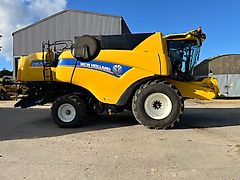 New Holland CX8.70