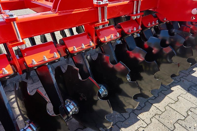 GRANO SYSTEM TOP-AGRO Scheibenegge 5M Transportbreite nur 2,42M! KSE-T5056H