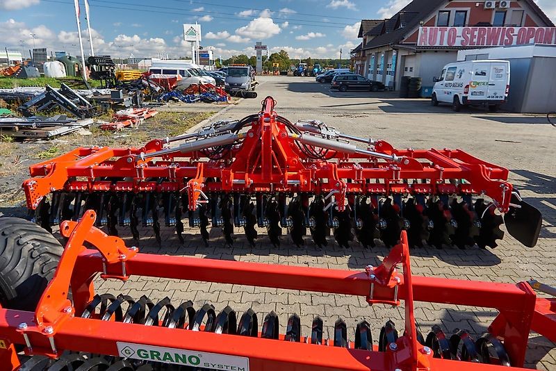 GRANO SYSTEM TOP-AGRO Scheibenegge 6M Transportbreite nur 2,42M! KSE-T6056H