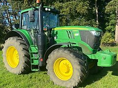 John Deere 6195M