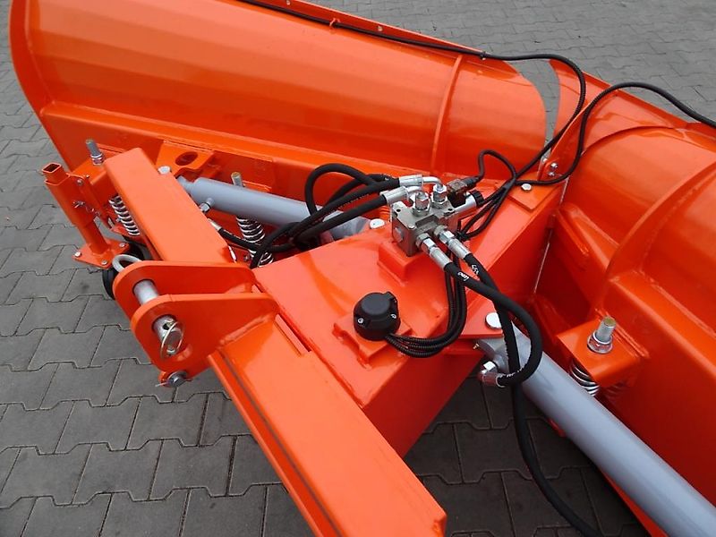 VEMAC Vario Kommunal 260 Schneeschild Schneepflug Pflug NEU