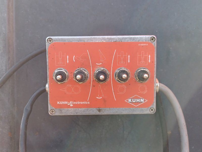 Kuhn Profile 2070