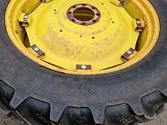 John Deere Räder