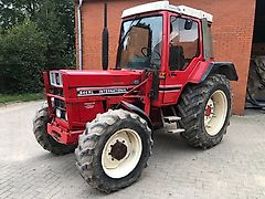IHC 844XL