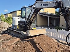 Bobcat E 62 / Pyörittäjä, 3 kauhaa, Rasvari, Vasara