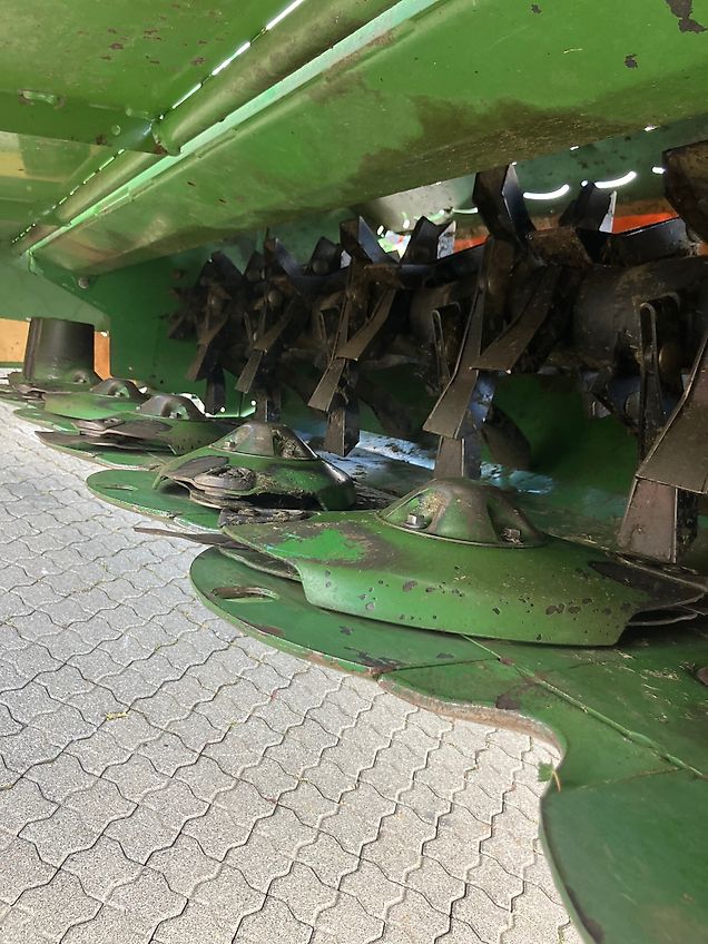 Krone EASYCUT B 870 CV COL