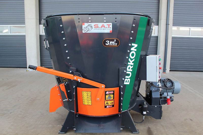 Burkon Futtermischer-3,0m³ -Elektromotor+Gelenkwelle