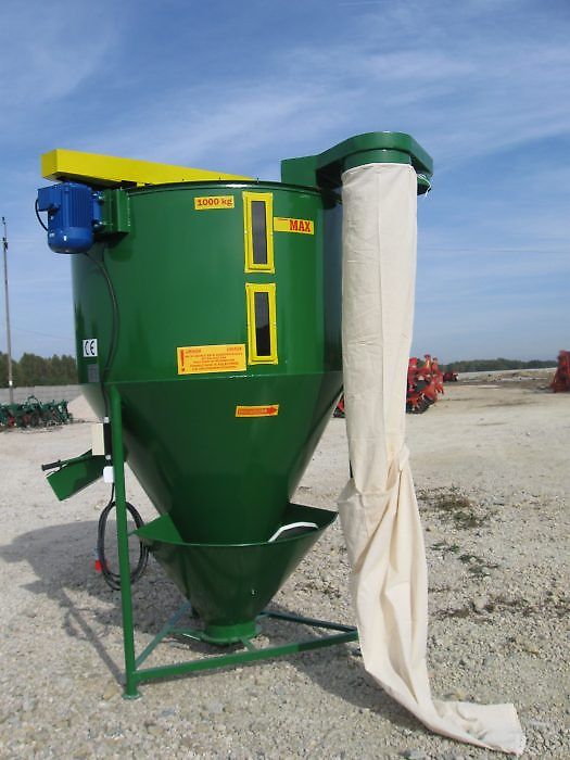 Agro Smart Mrol Futtermischer 750kg / Mischer / Feed mixer / Mieszalnik pasz