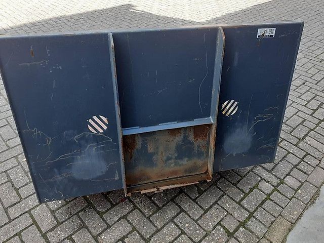 Manitou Merlo Bobcat Liebherr bak mast werktuigen landrol