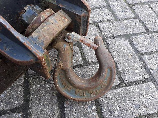 Manitou Merlo Bobcat Liebherr bak mast werktuigen landrol