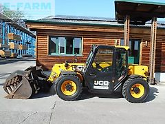 JCB 525-60 agriplus mit greiferschaufel und paletten