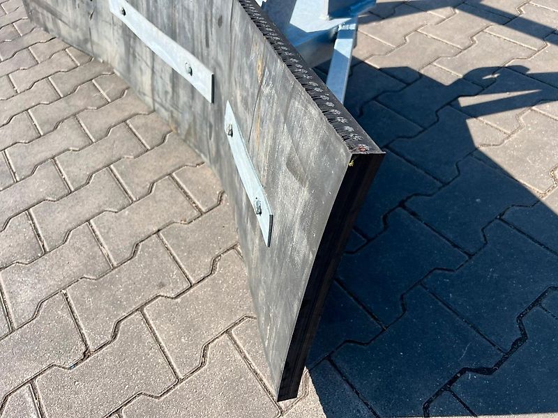 Vemac Gummischieber 260 Schäffer Futterschieber, Gülleschieber, Schneeschild