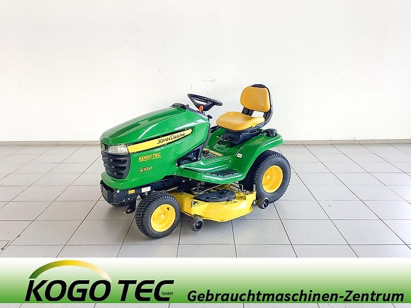 John Deere X320