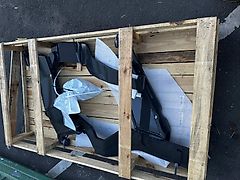 Stoll Anbaukonsole 56.06-108 für Deutz-Fahr Agrotron 150.6