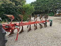 Kverneland LD85 Plough