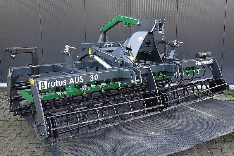 Hofstede / Awemak Tuinbouw Zaaibedbereider zaaibedvoorbereider zaaibedcombinatie zaaibed bereider combinatie cultivator verkruimelaar