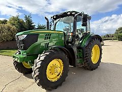 John Deere 6135R