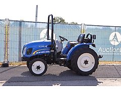 New Holland BOOMER 35