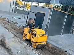 Bomag Walec Deutz 2 cylindry Straßenwalze waga 700kg