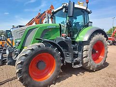 Fendt 826