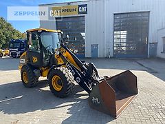JCB 406