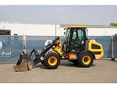 JCB 406 T4